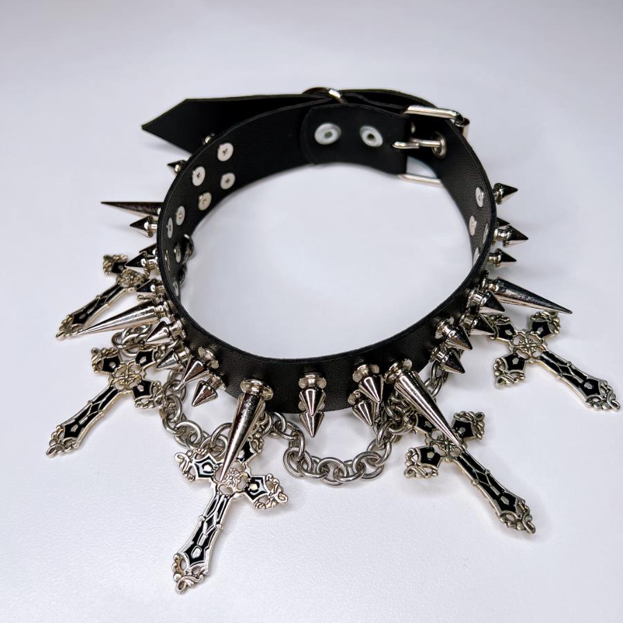 Choker Lestad