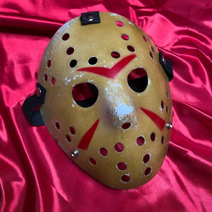 Mascara Jason